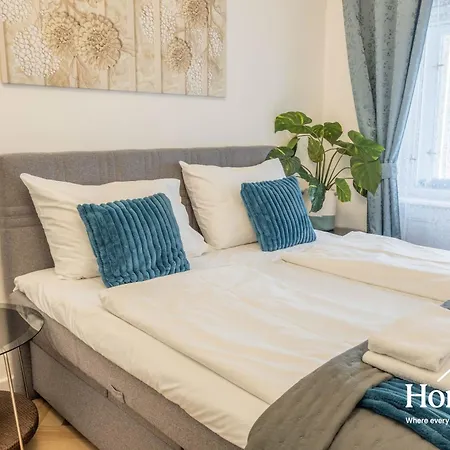 Velvet Rose-prague1-luxury-ac-quiet-netflix-washer 公寓 *